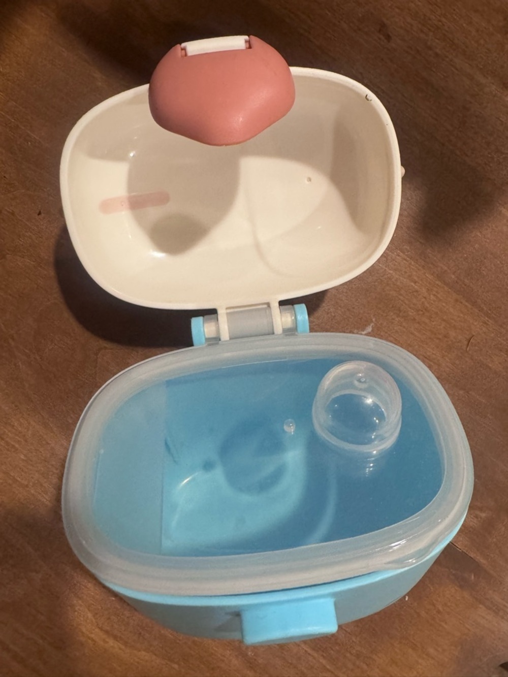 NCVI Formula On-the Go Container - Picture 2 of 3